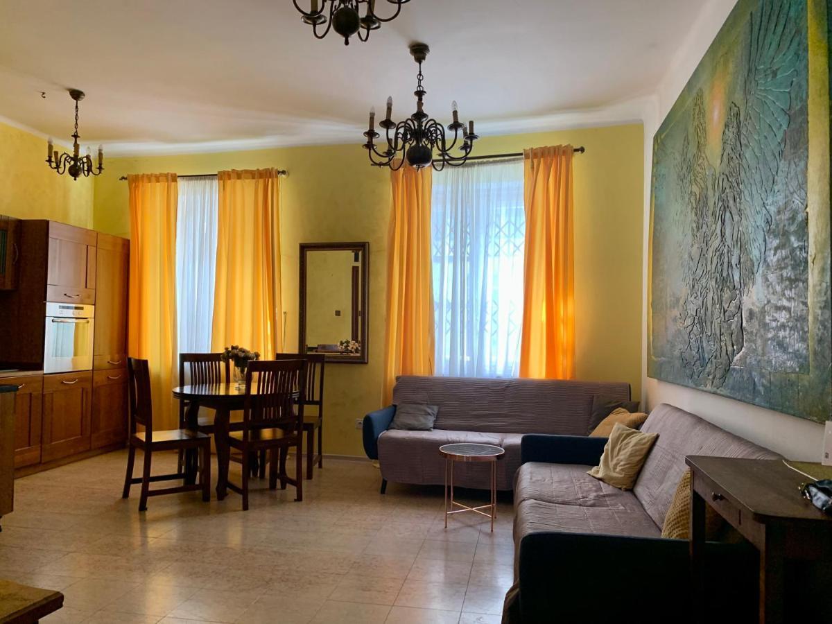 Beautiful And Charming Apartment In The Heart Of The Old Town Warszawa Eksteriør bilde