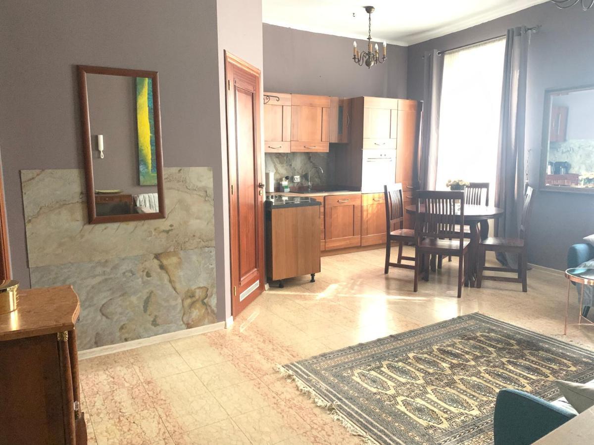 Beautiful And Charming Apartment In The Heart Of The Old Town Warszawa Eksteriør bilde
